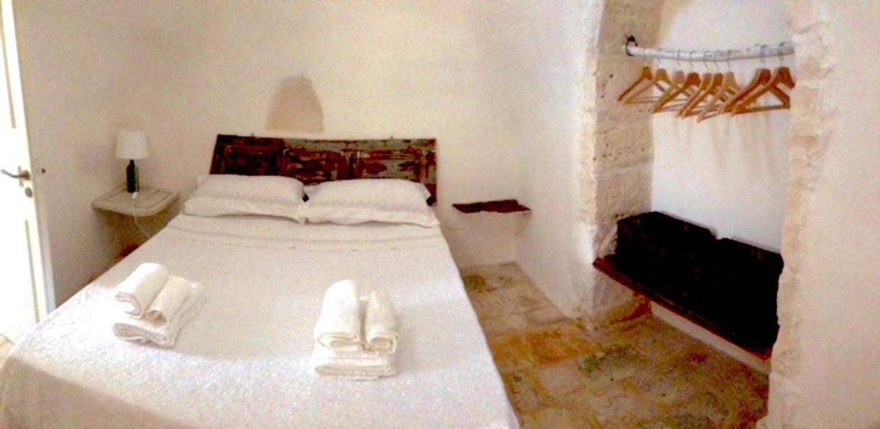 Borgo trulli 1789 Bed & Breakfast Ostuni Exterior foto